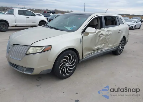 2010 Lincoln Mkt z USA, uszkodzony, nr VIN 2LMHJ5FR5ABJ17866